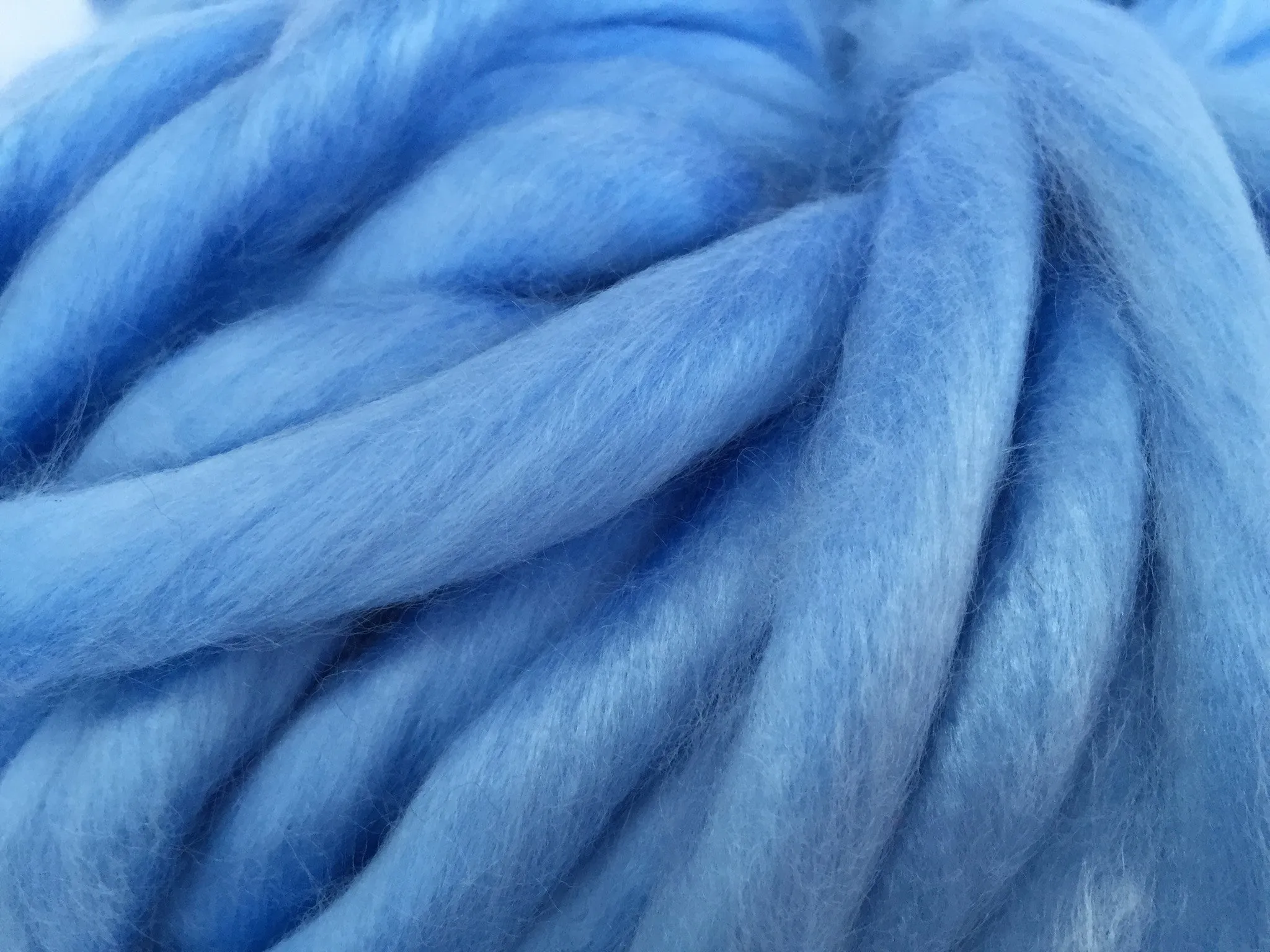 Chunky Knit Yarn. Super Chunky Giant Knit Yarn.