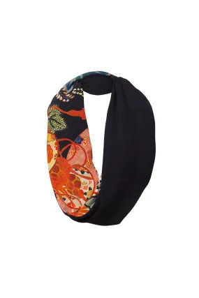 DOUBLE SIDED SCARF KISSING THE SUN