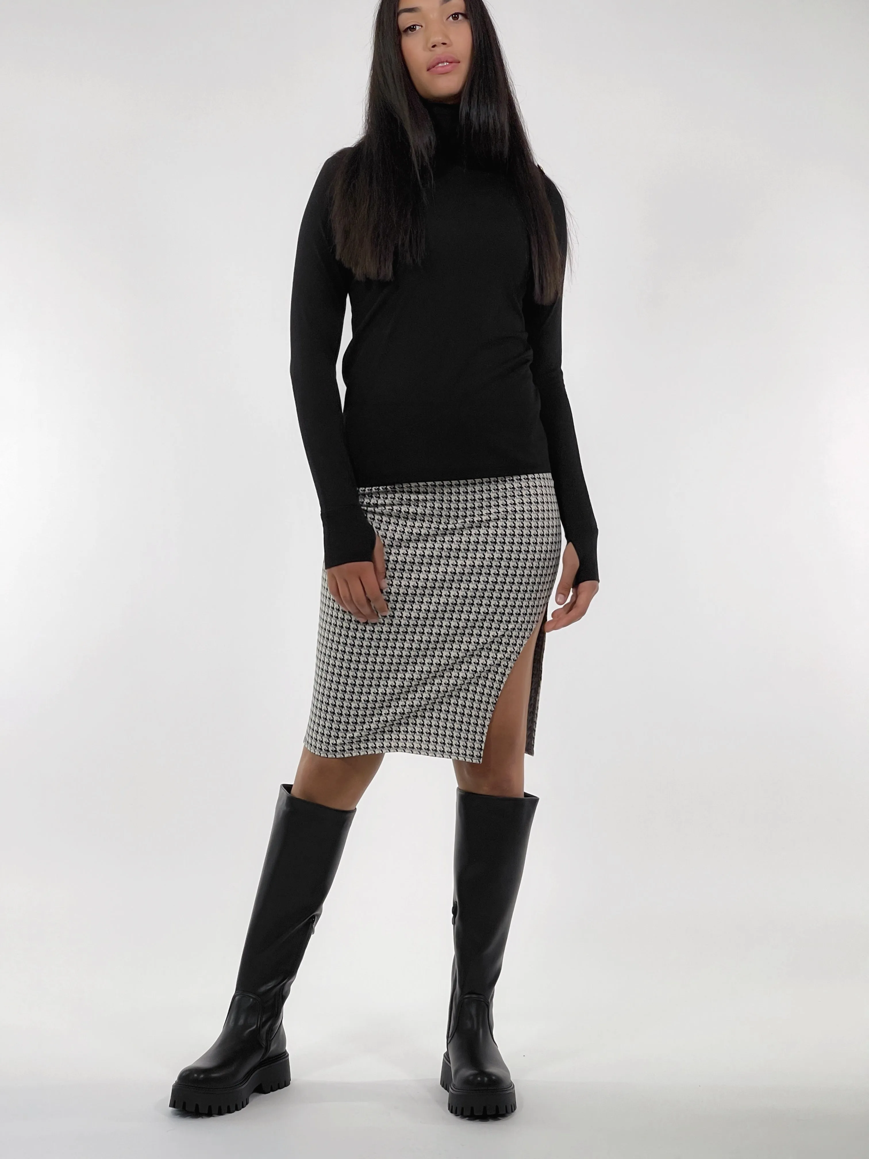 Icebreaker Skirt