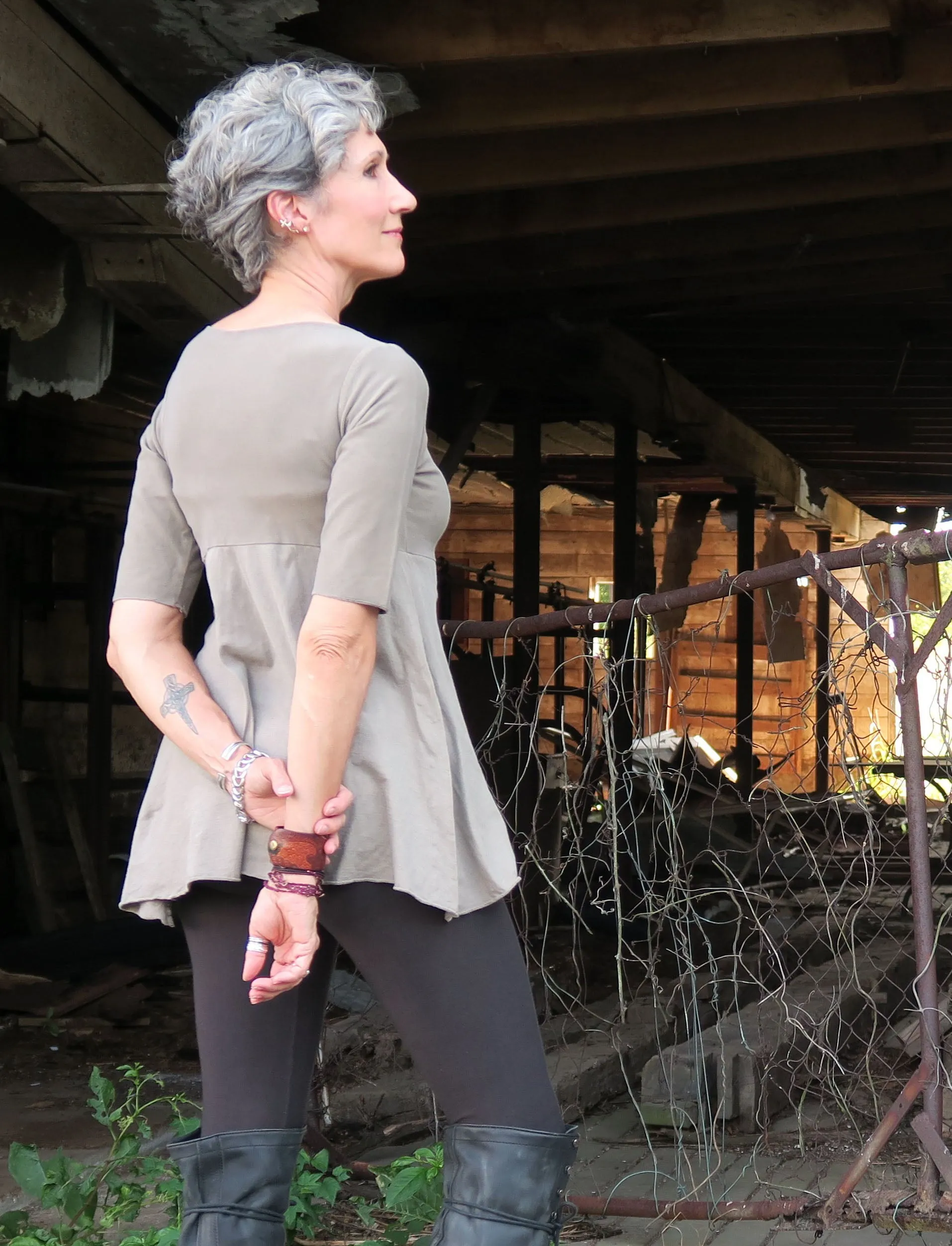 Jewel Eclipse Wanderer Tunic