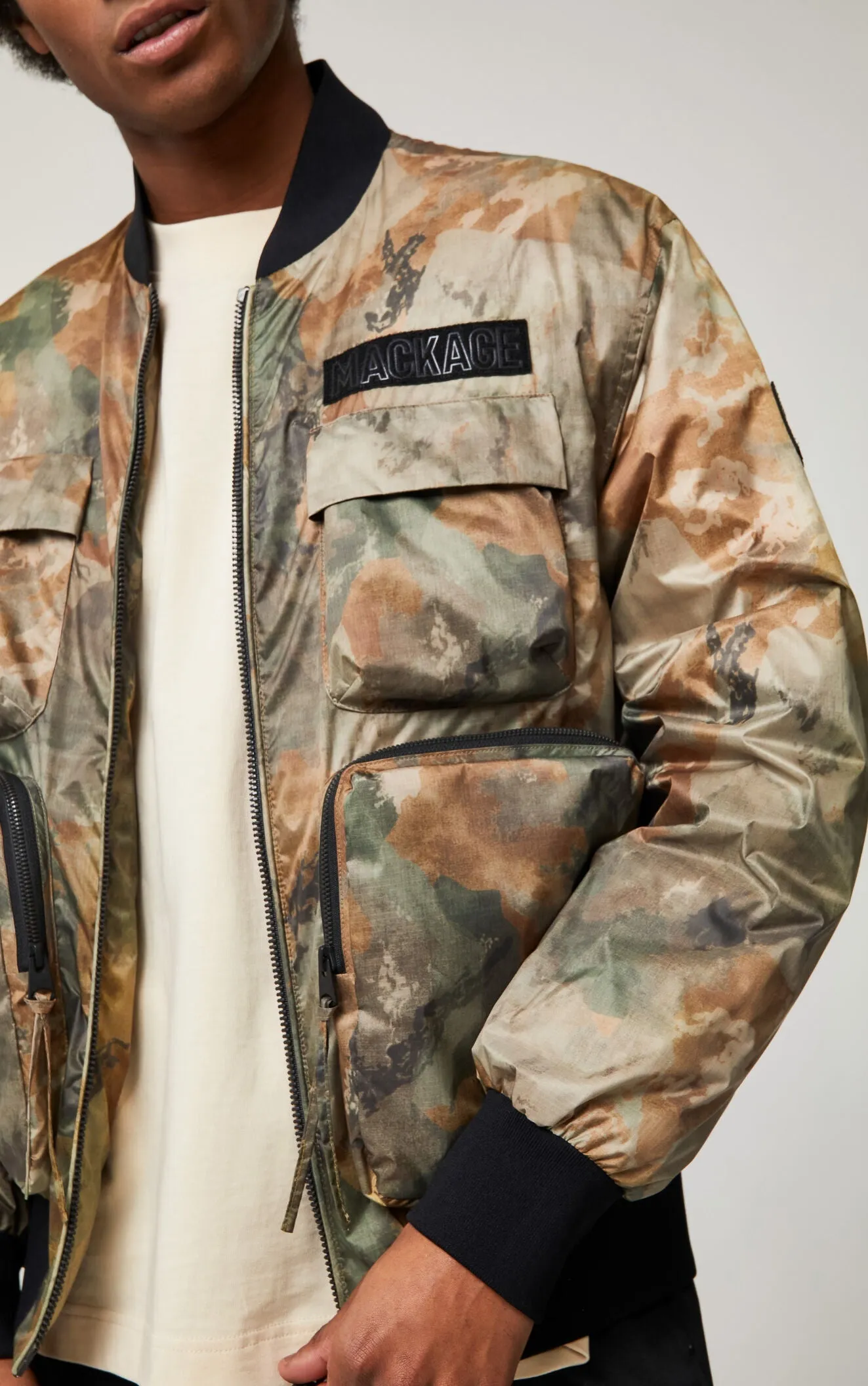 MACKAGE BAXTER LIGHT DOWN Mens Apparel