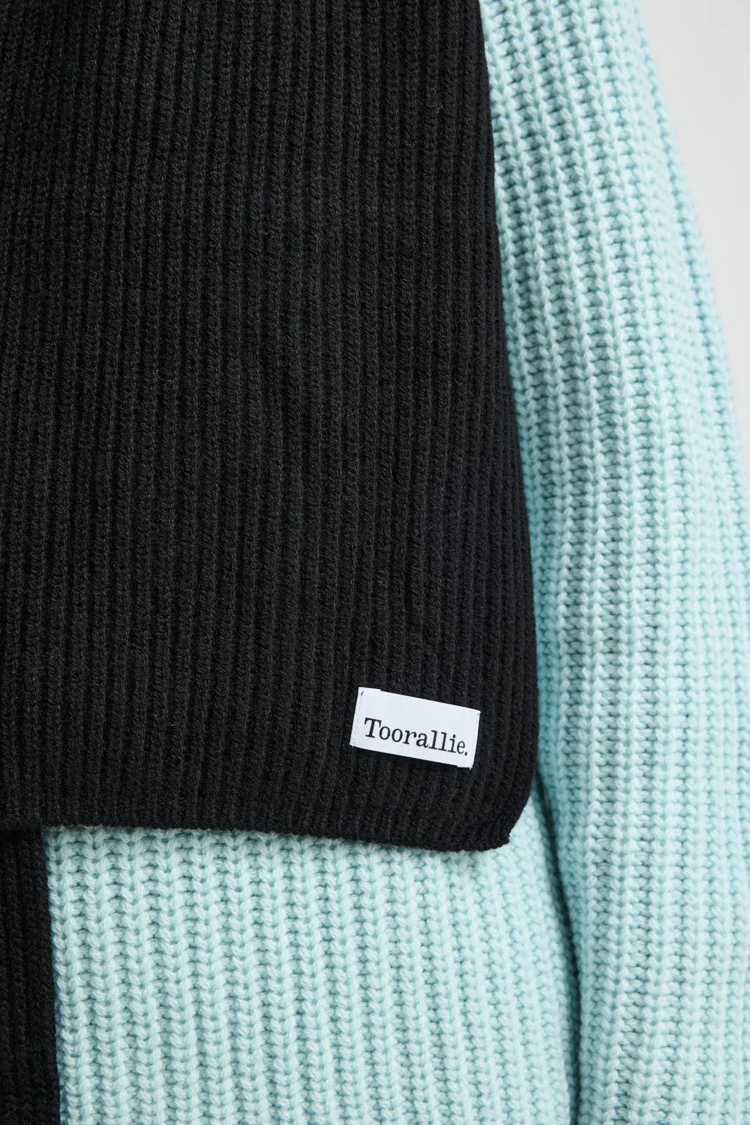 RIB KNIT SCARF