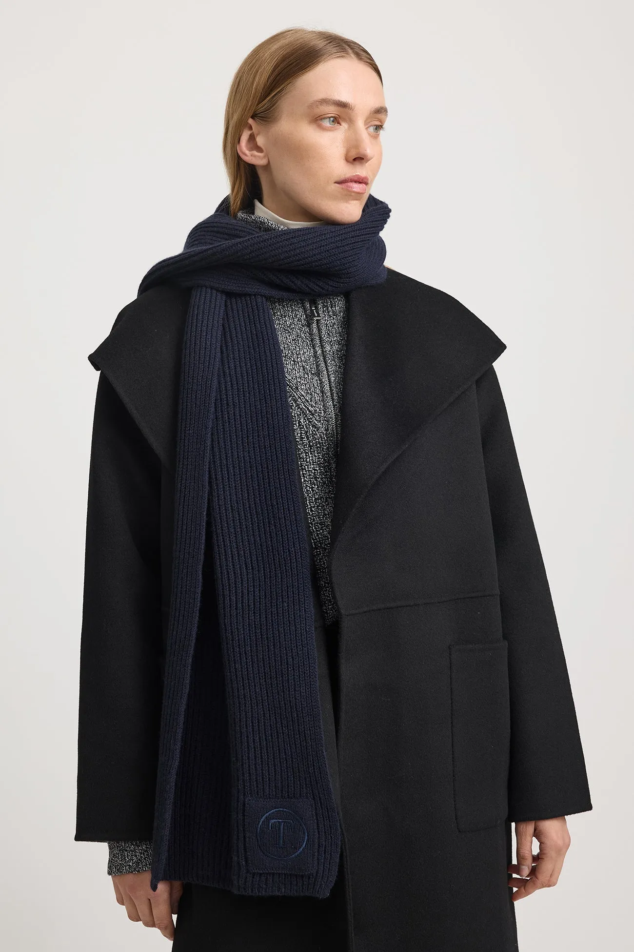 RIB KNIT SCARF