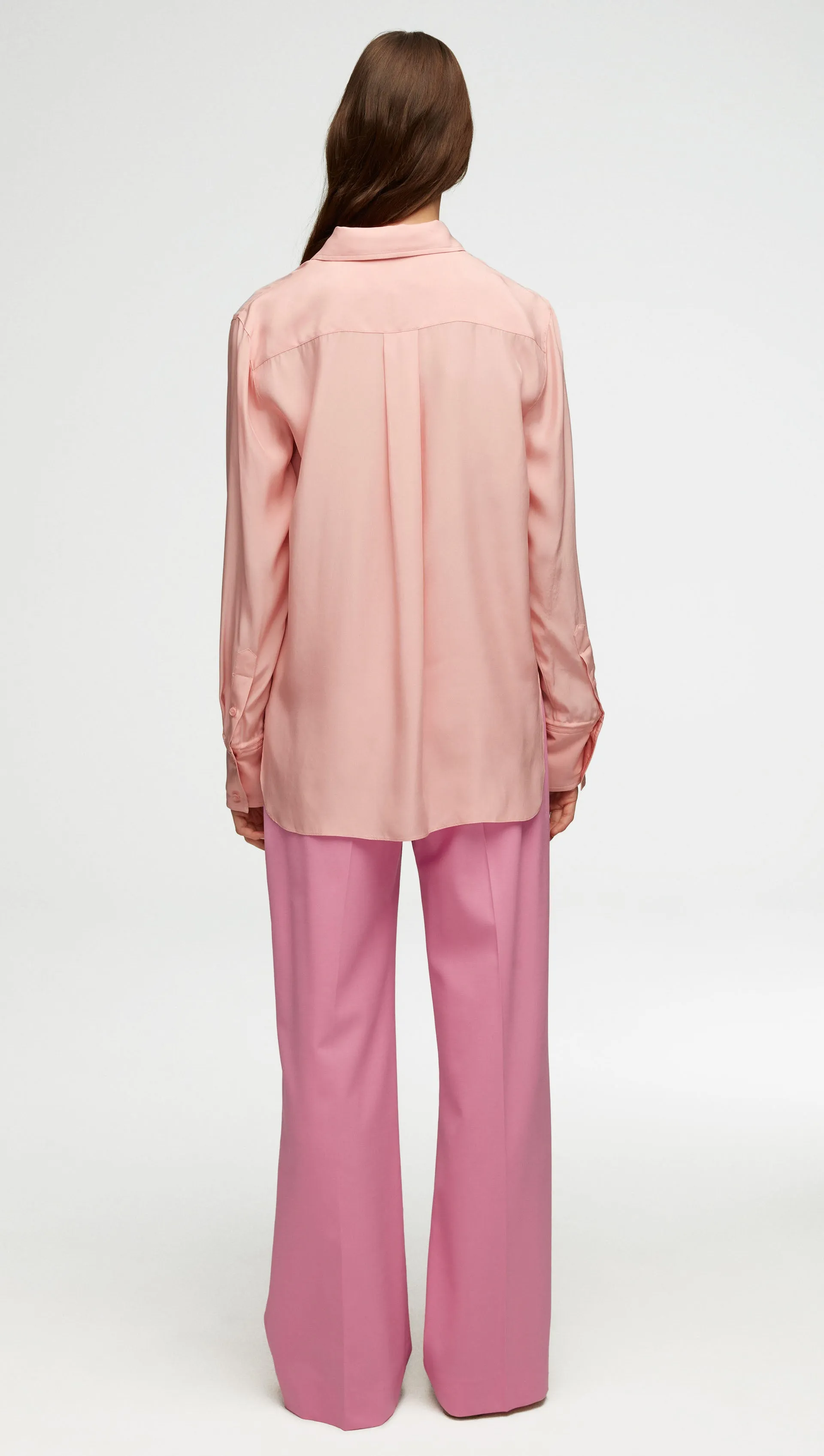 Slim Blouse in Matte-side Silk Charmeuse | Pale Pink