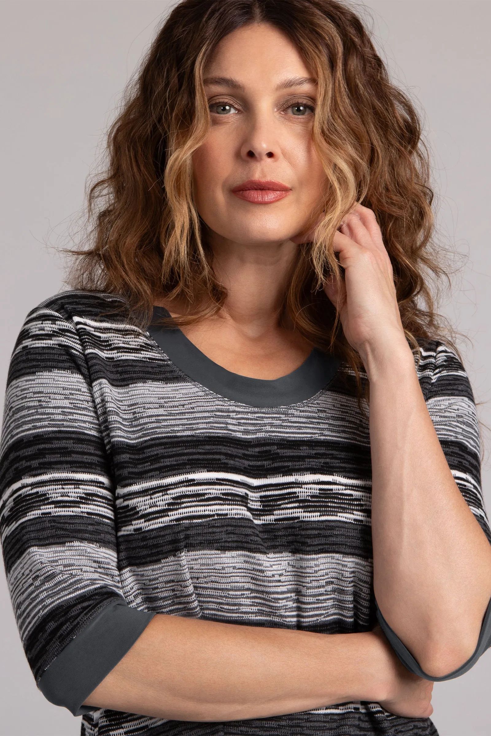 Wavy Stripe Deep Scoop Go To Tunic | Wavy Stripe